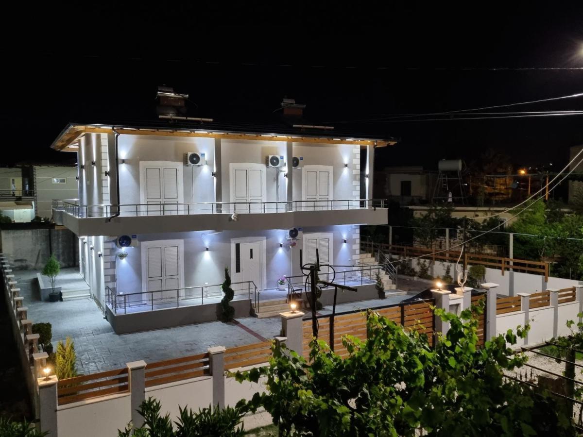 Vila Soleil Vlorë Eksteriør billede
