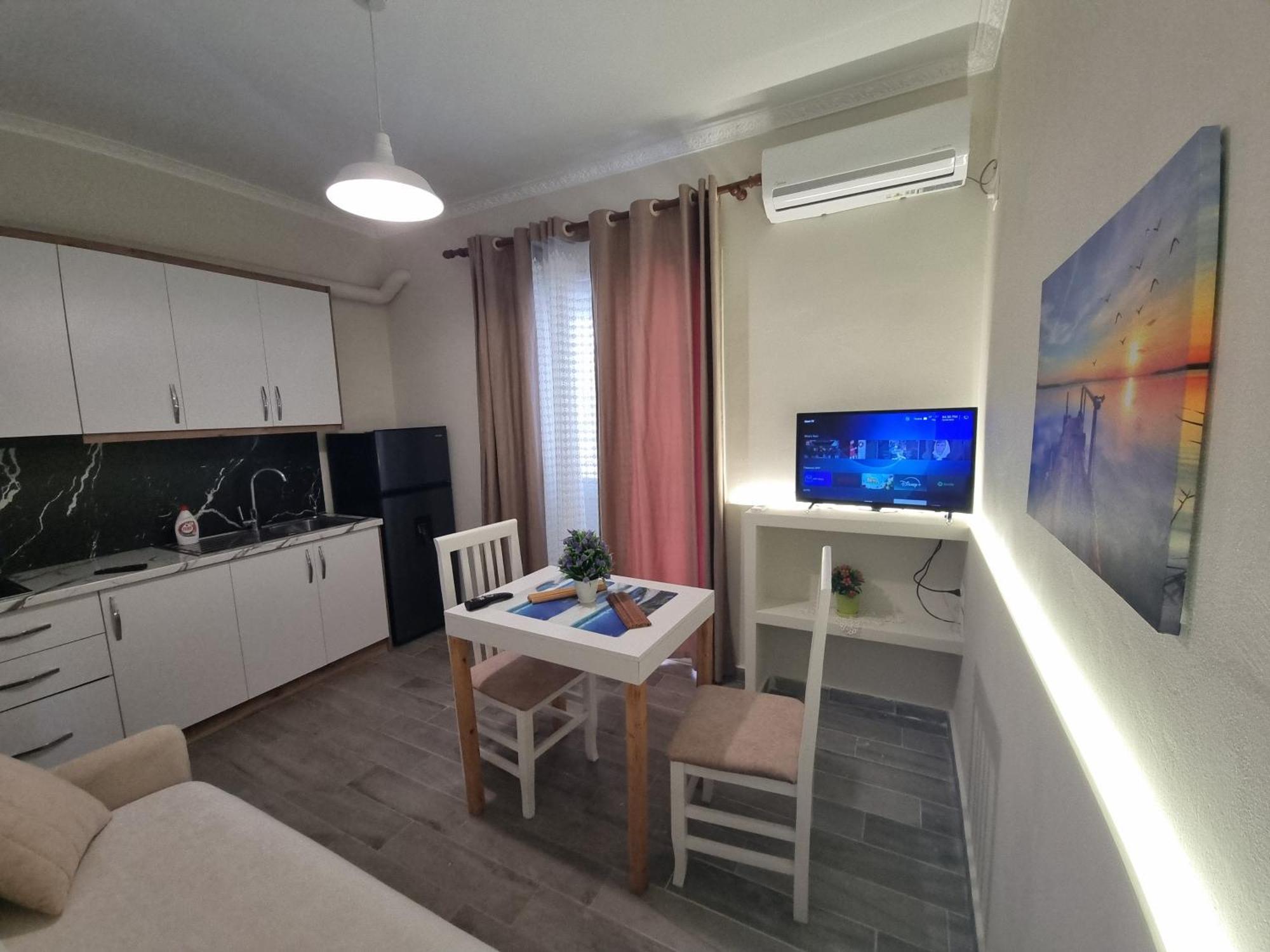 Vila Soleil Vlorë Eksteriør billede