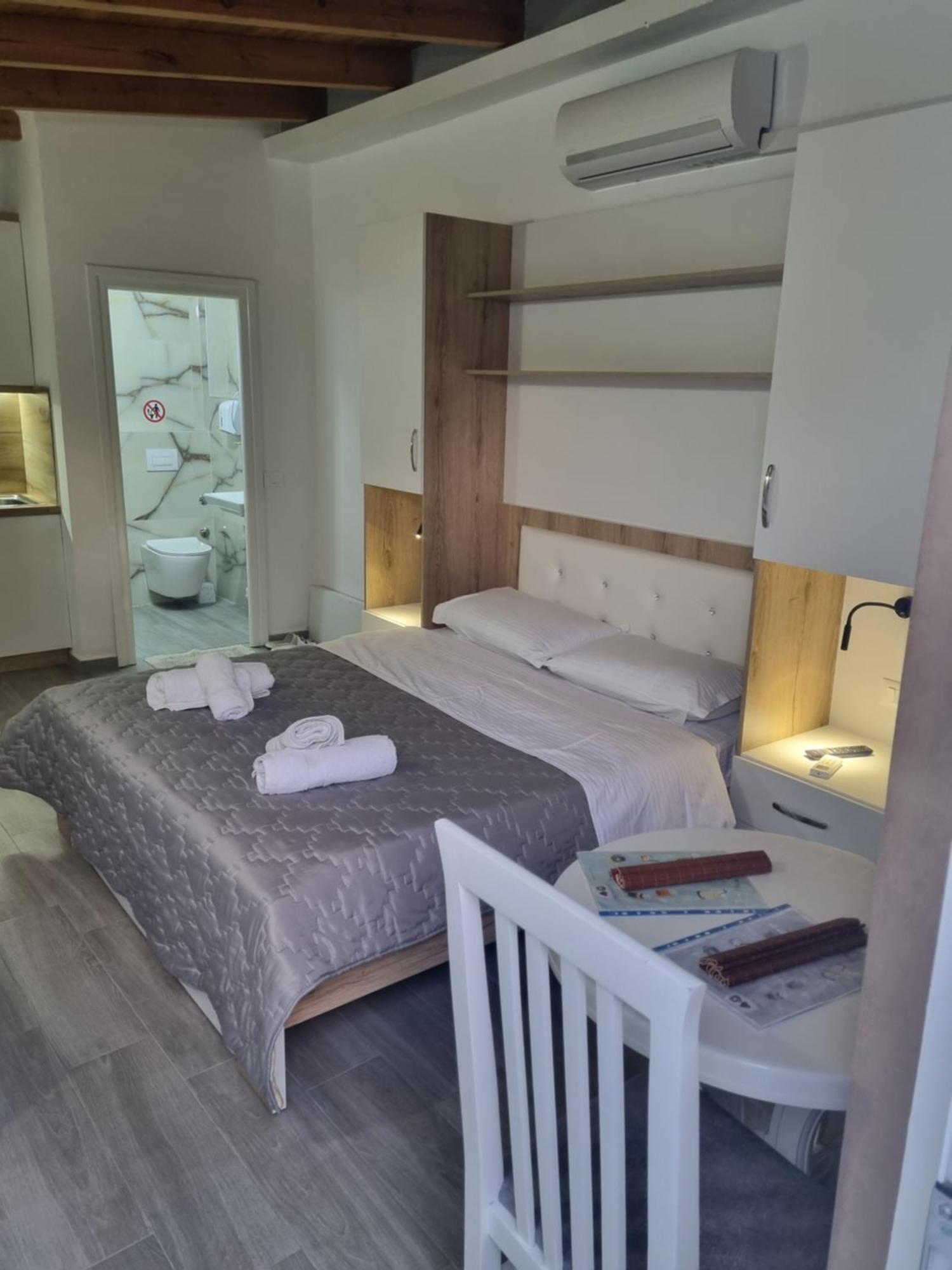 Vila Soleil Vlorë Eksteriør billede